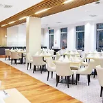 公寓 Kolobrzegu 41 Premium Widok Blisko Plazy Park 科沃布热格
